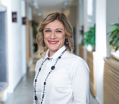 Попова Елена Геннадьевна